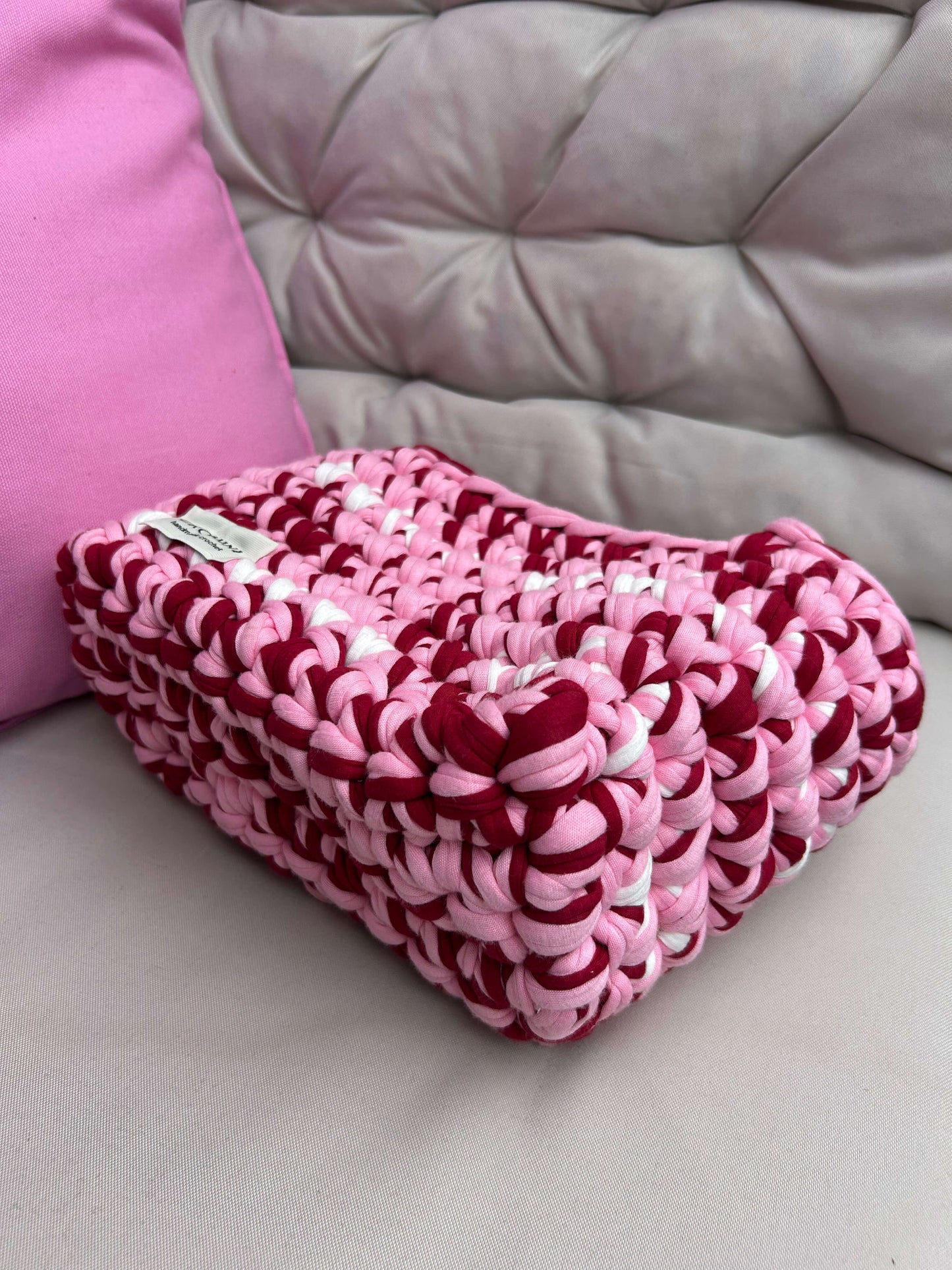 Simple Crochet Bag Pattern: Crochet Bag Tutorial for Beginners