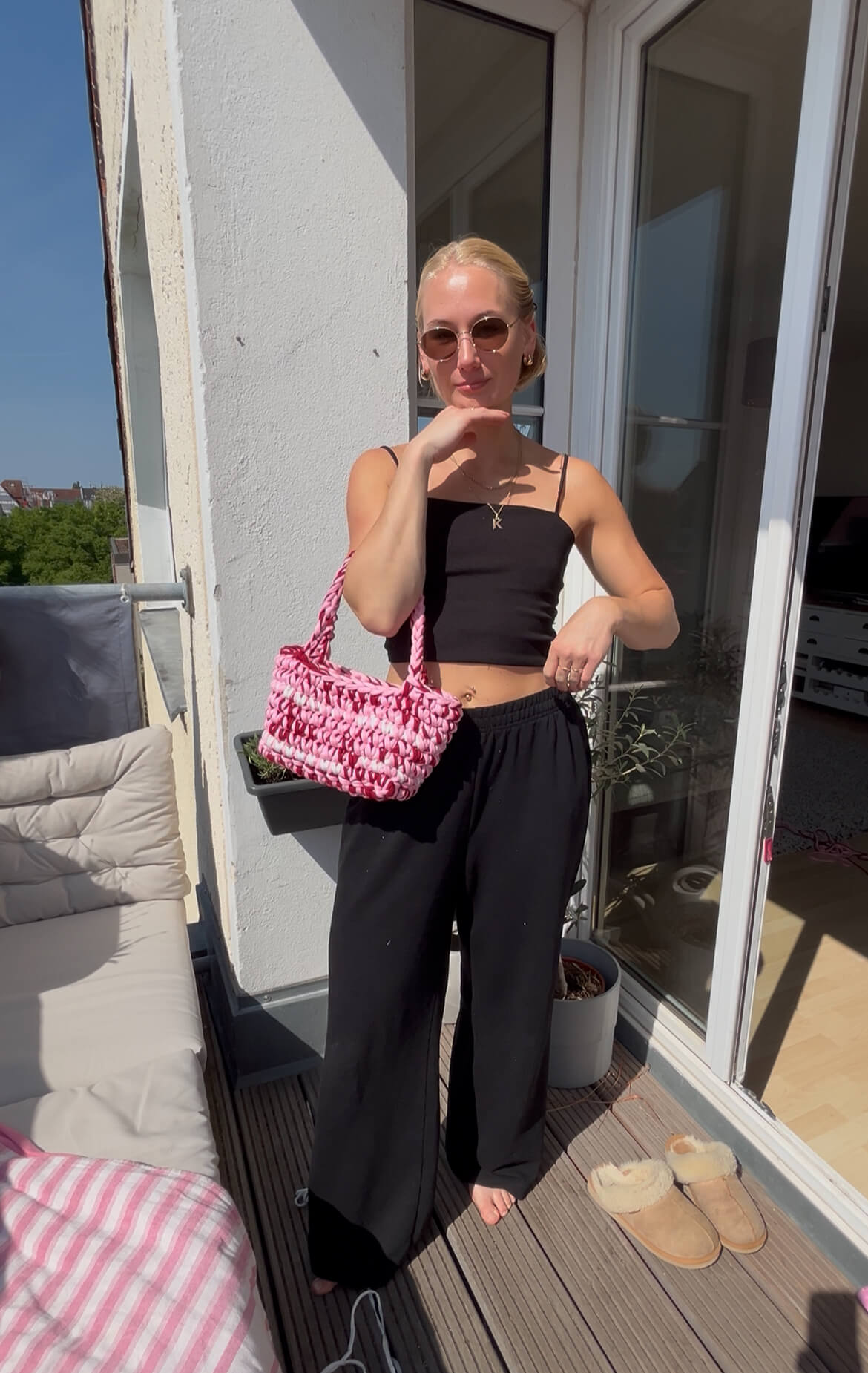 Simple Crochet Bag Pattern: Crochet Bag Tutorial for Beginners