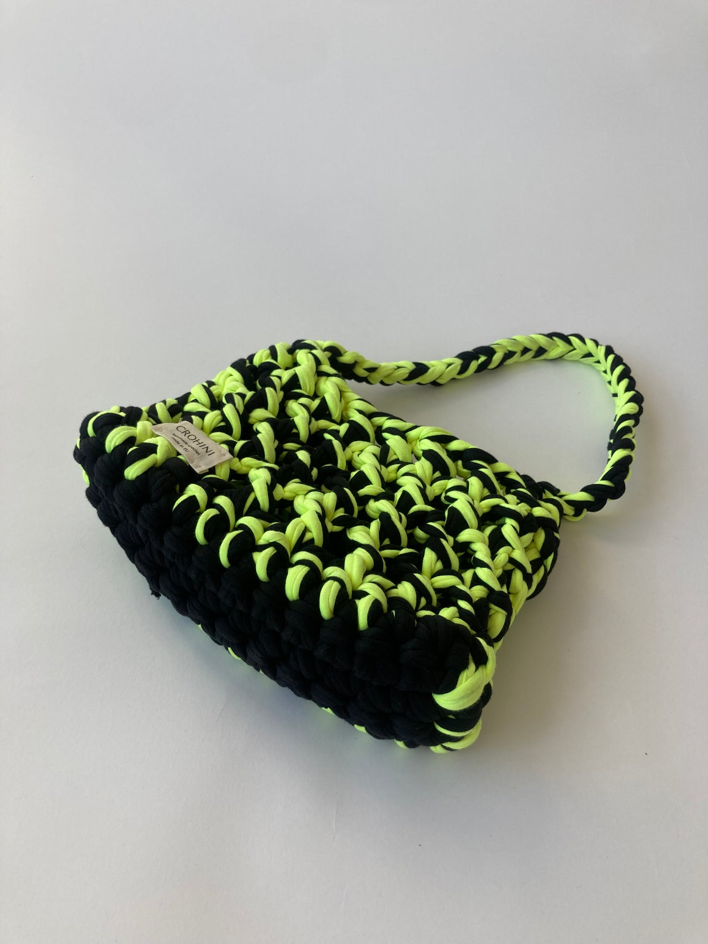 Mini TOM Black and Neon Crochet Bag | Gehäkelte Tasche