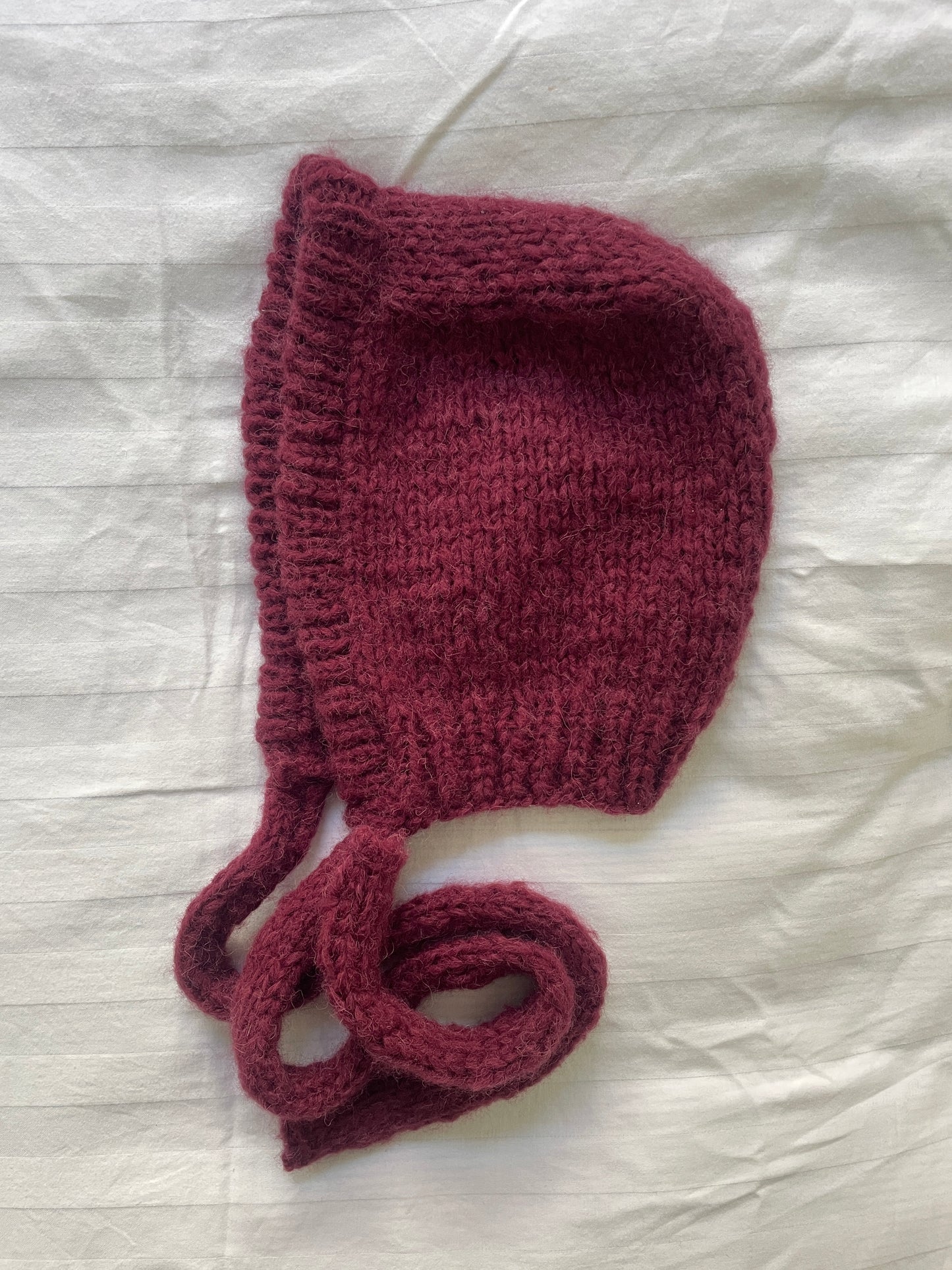 BURGUNDY Knitted Bonnet from Alpaca Wool l Handmade