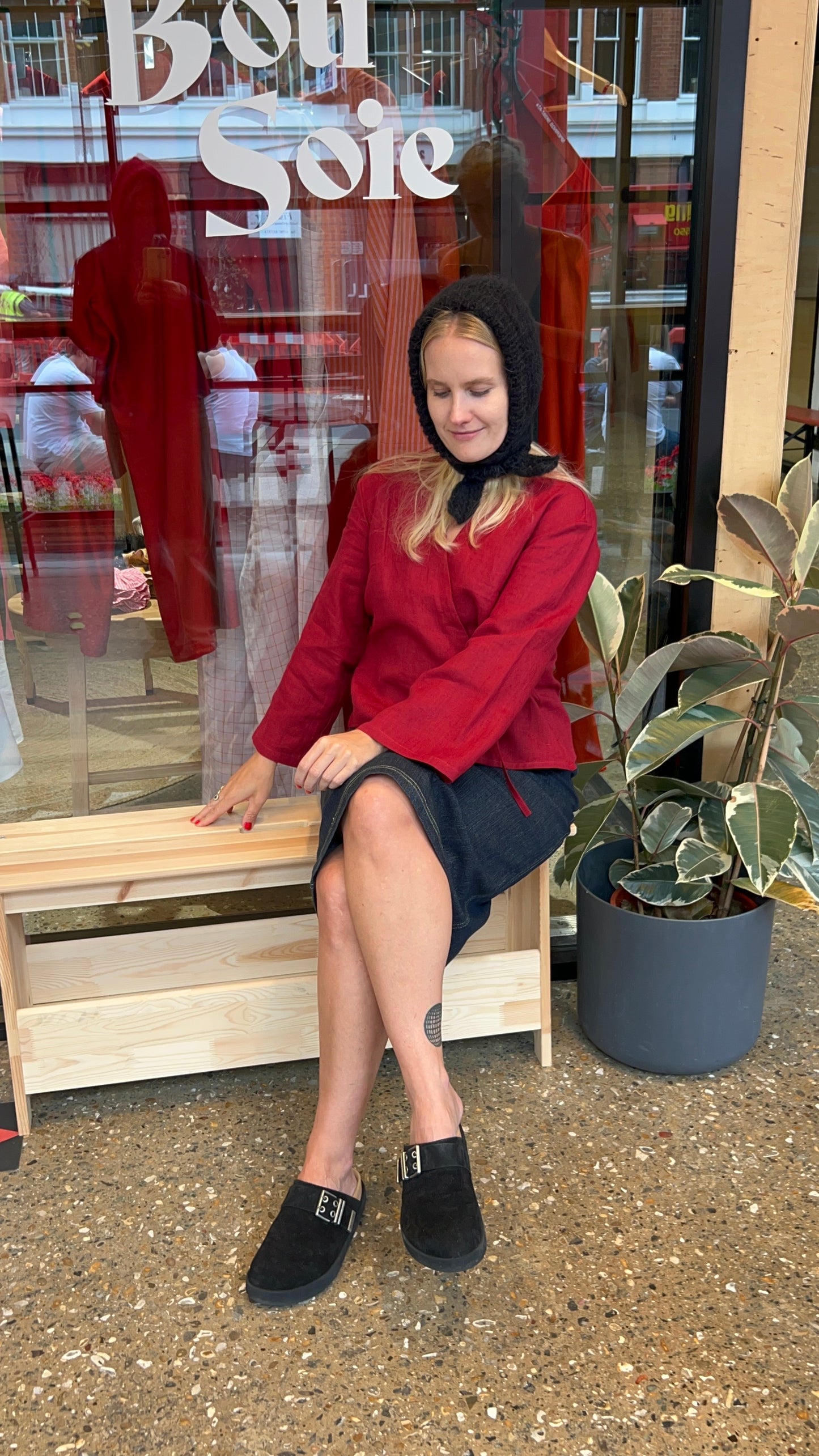 BLACK Knitted Bonnet l Alpaca Wool l Handmade [Pre-Order]