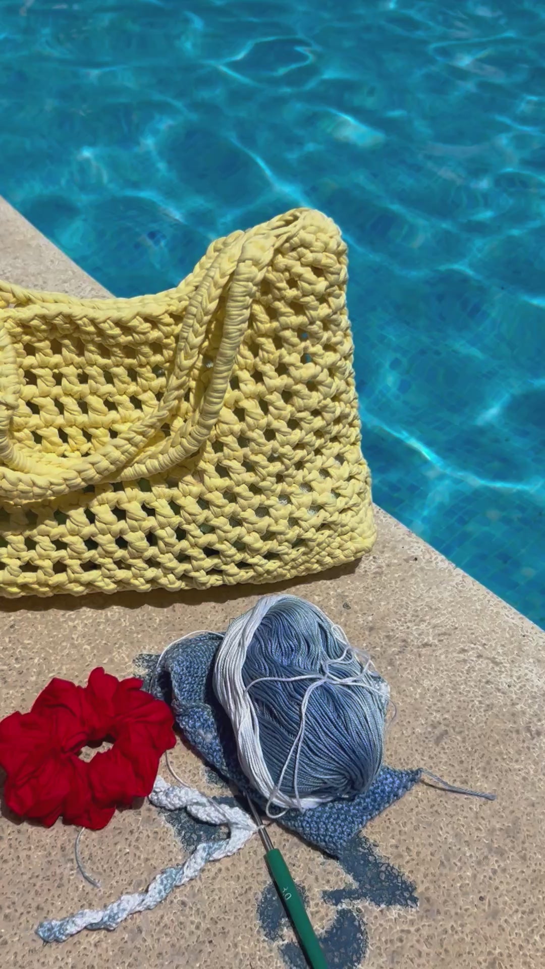 butter-yellow-crochet-tote-bag-beach-please-crohini